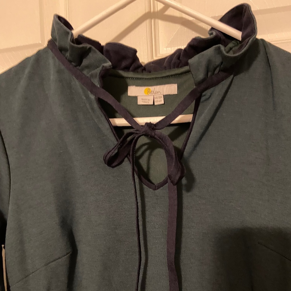 Boden hunter green dress with ruffled collar size 6R